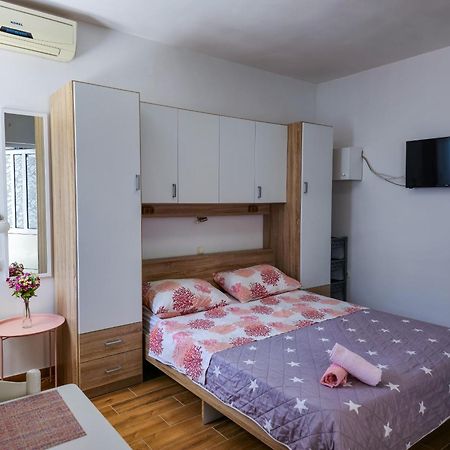 Apartments Neda Omiš Exteriér fotografie
