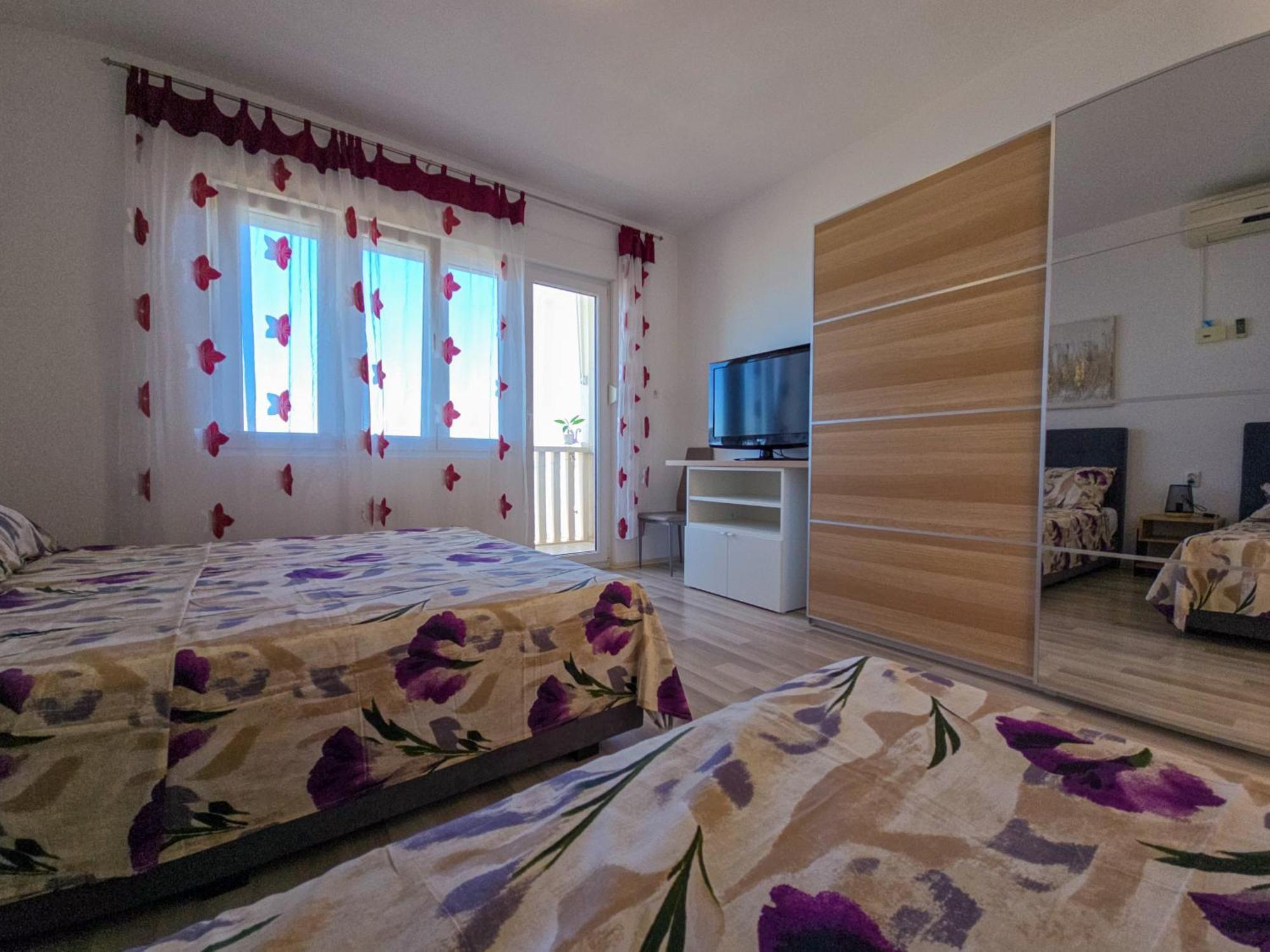 Apartments Neda Omiš Exteriér fotografie